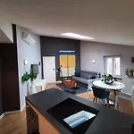 Apartman Moaa - Modern Art *